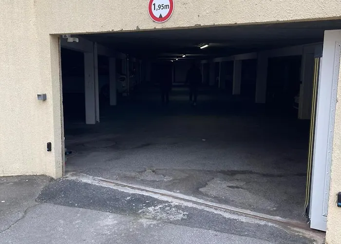 Le Graziot - Face A L'etang Du Grazel *